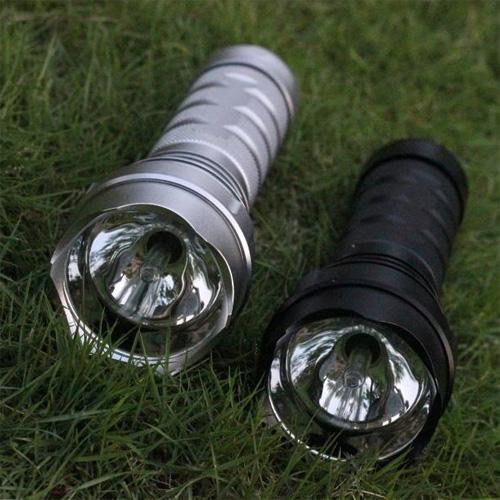 A lanterna elétrica ESCONDIDA 35W ESCONDEU a lanterna elétrica tática do streamlight da lanterna elétrica do poder superior