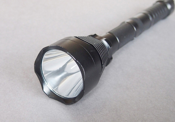 Lanterna elétrica tática resistente do diodo emissor de luz da liga de alumínio com a bateria de lítio recarregável