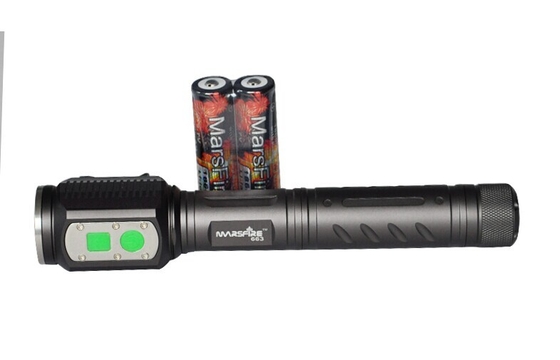 A lanterna elétrica conduzida tática do lúmen alto, CREE 7.4V conduziu a luz da tocha para o curso